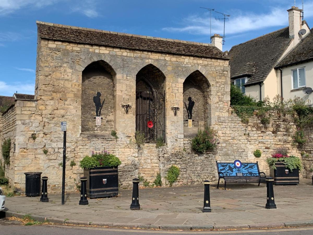 Luxury Cottage In Stamford Featured In The Sunday Times, Best Place To Live Екстериор снимка
